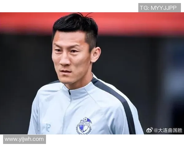 大连人迎战天津天海争夺中超联赛关键三分的激烈对决