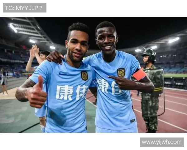 舜天与恒大2015年巅峰对决回顾：激情四溢的足球盛宴